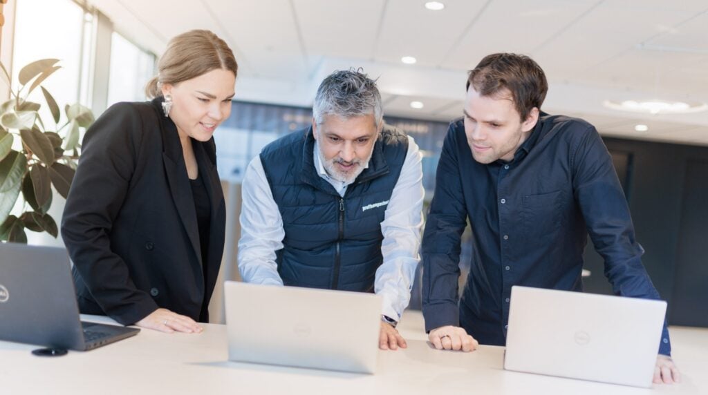 080e90cc-4a3e-4616-a551-ffb5593992b6